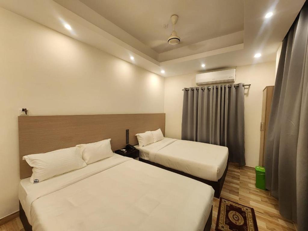 Deluxe Quadruple Room
